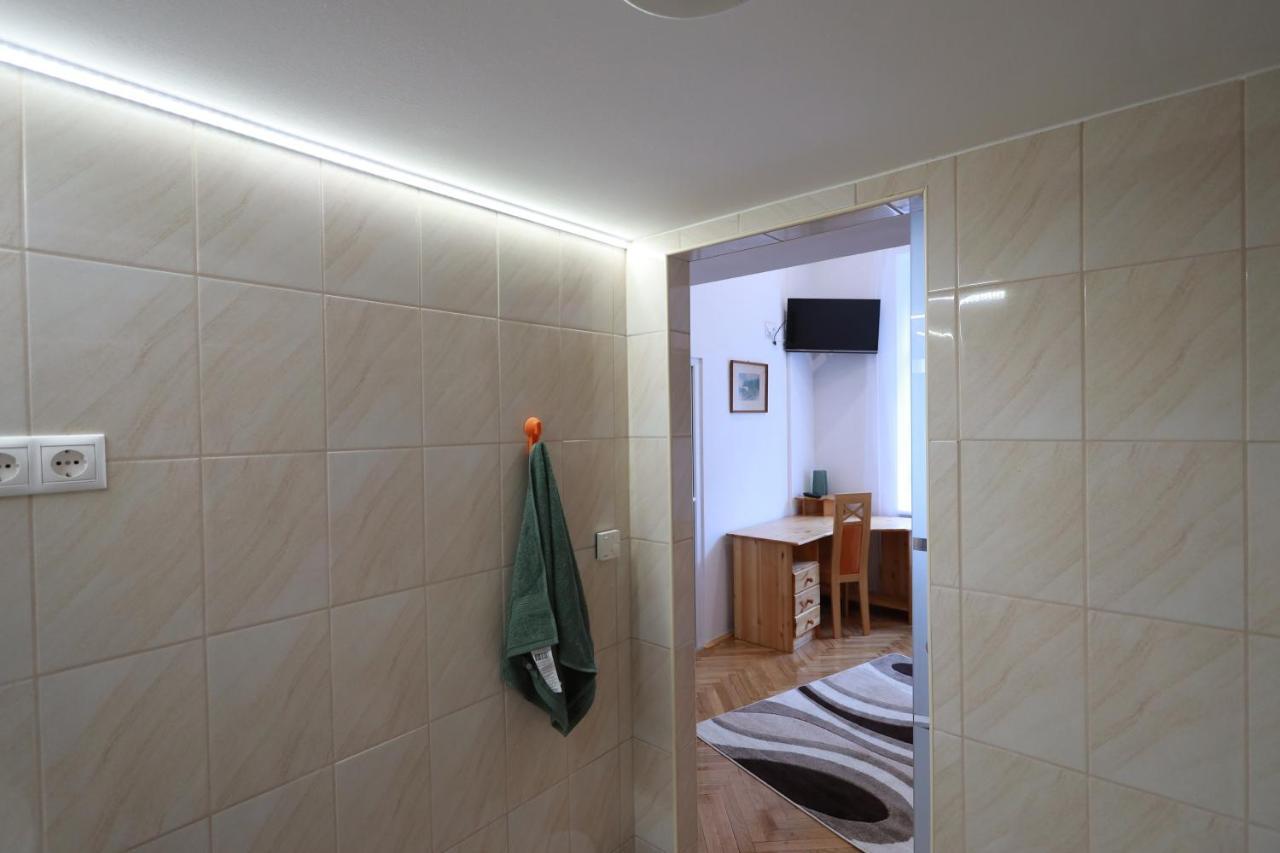 Vito Apartman Eger Exterior photo