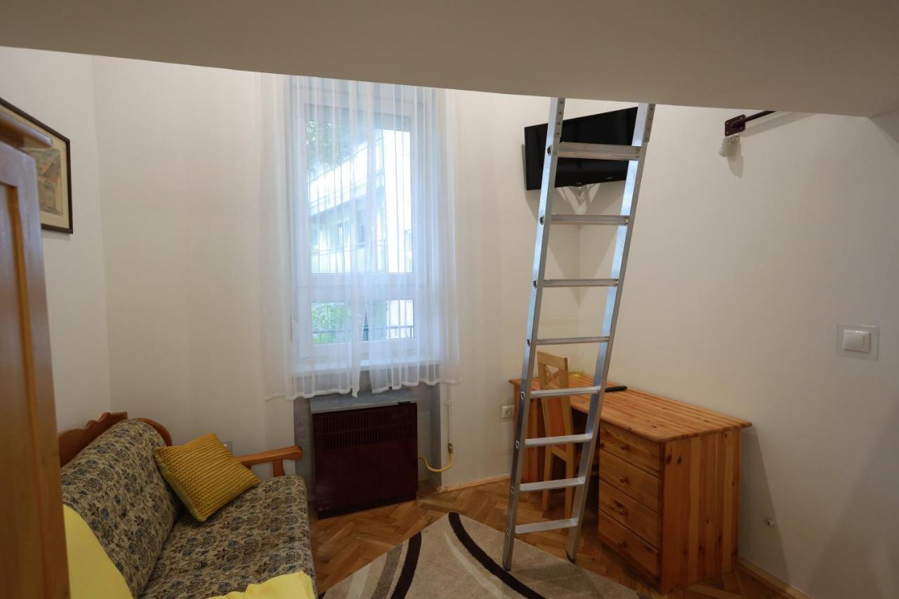 Vito Apartman Eger Exterior photo
