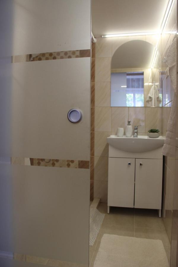 Vito Apartman Eger Exterior photo
